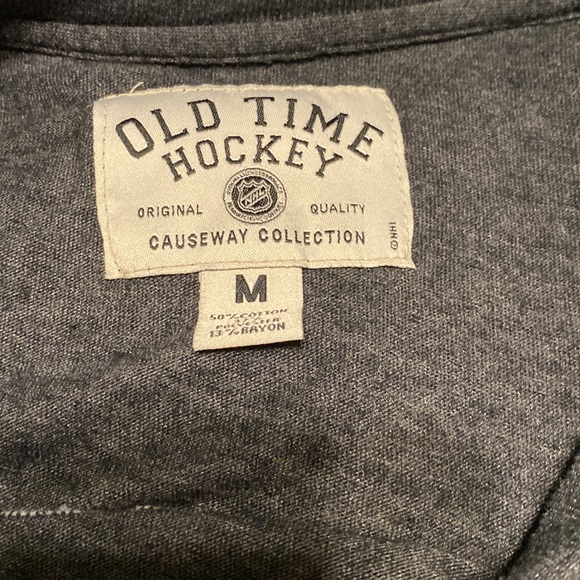 Chicago Blackhawks T-Shirt - Picture 3 of 3